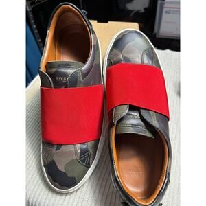 Givenchy Slip On Leather Sneakers Mens EU 39 US 6 Camo Red Elastic Band Shoes